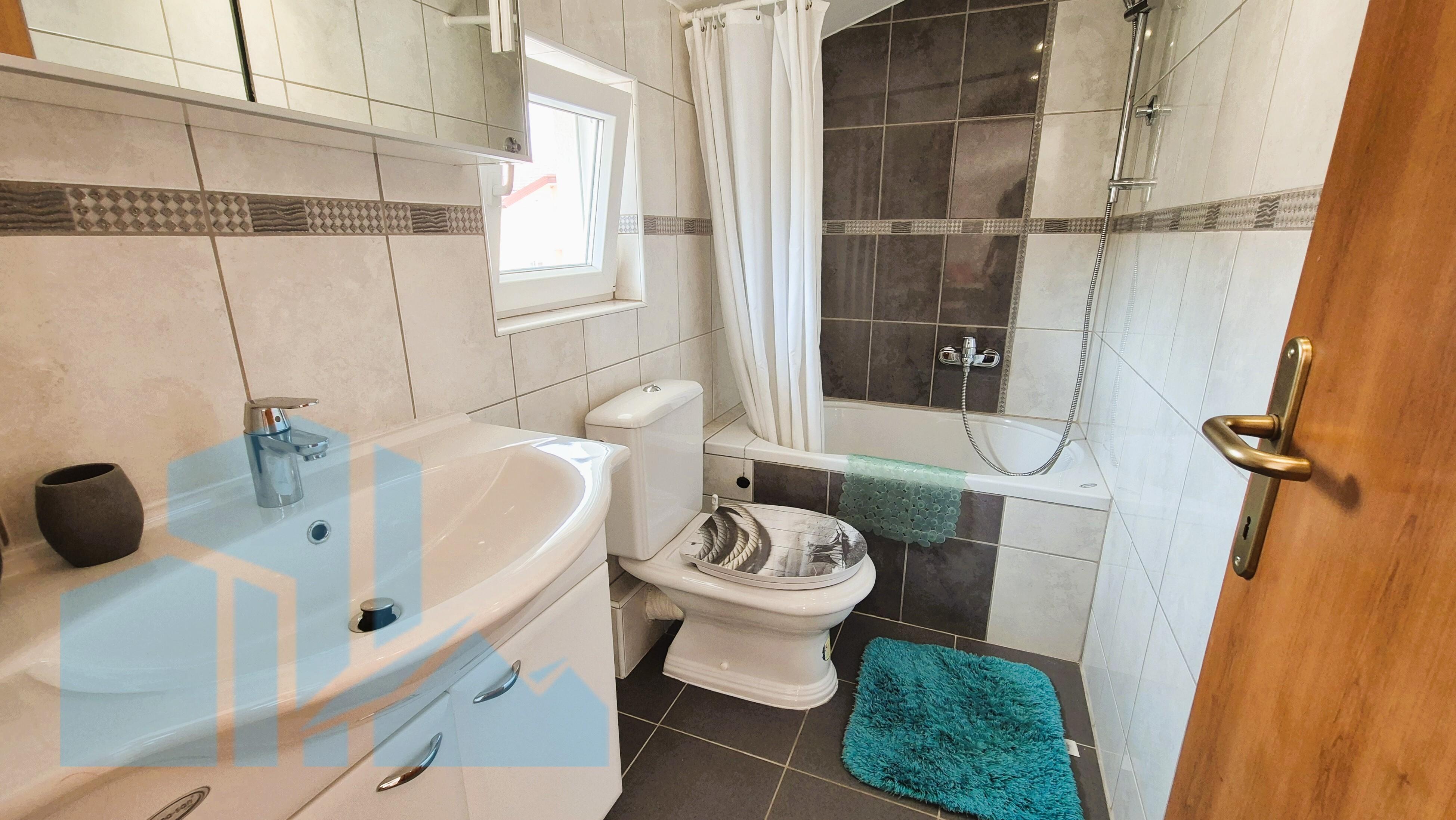 Apartmanska kuća u Bilicama s uhodanim turističkim najmom