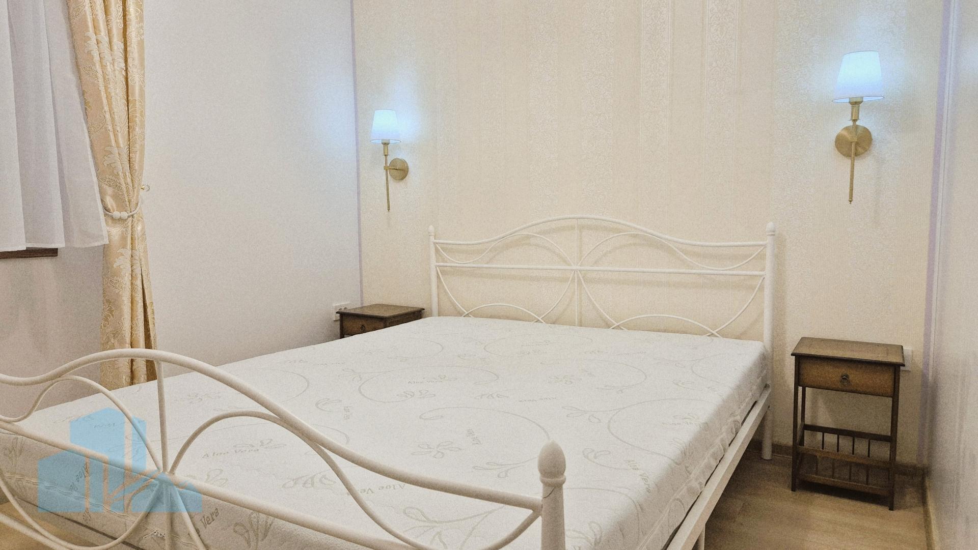 Stan u staroj jezgri – kompletno adaptiran 2026 - useljiv, top lokacija blizu Poljane