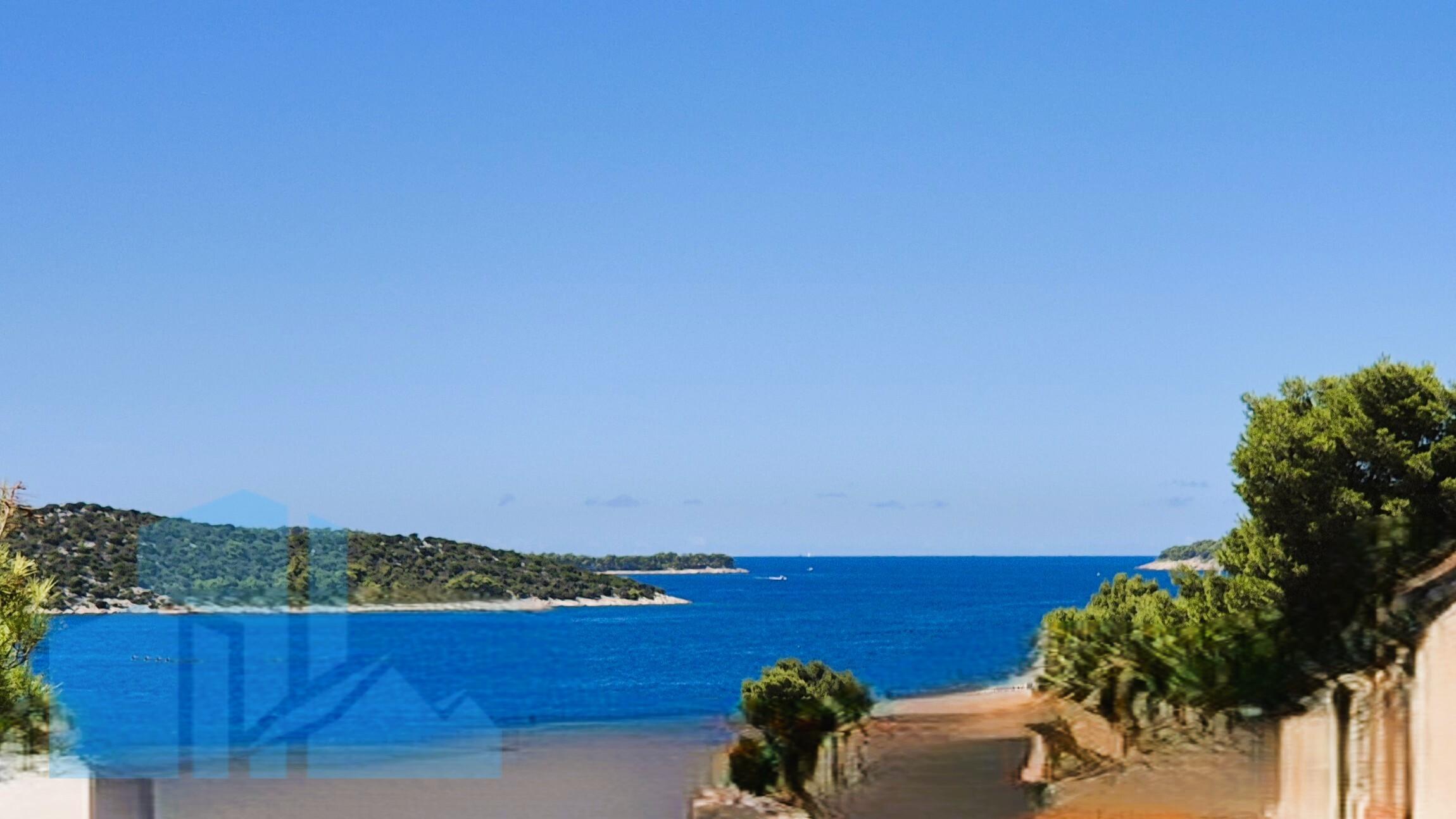 Stan: Žaborić, 50.00 m2 sa garažom