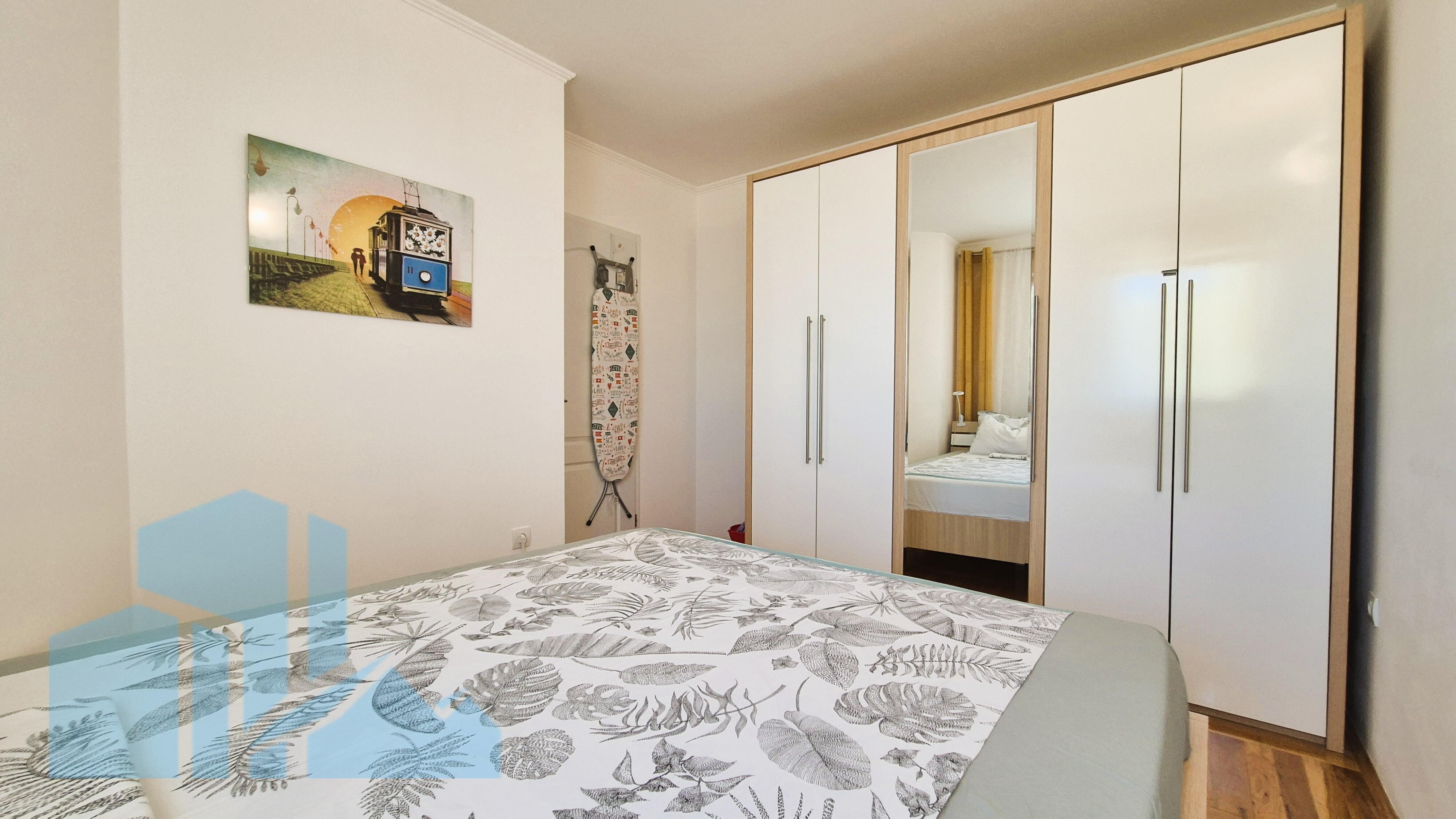 Stan: Žaborić, 50.00 m2 sa garažom